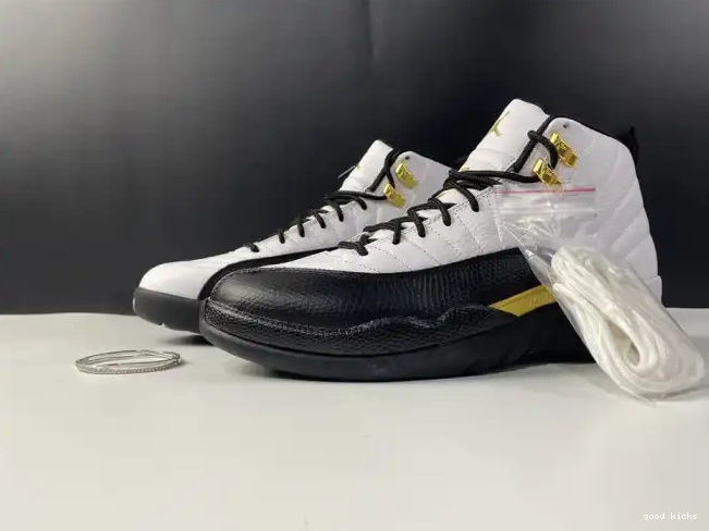 12 CT8013-170 Jordan Air Royalty 0502